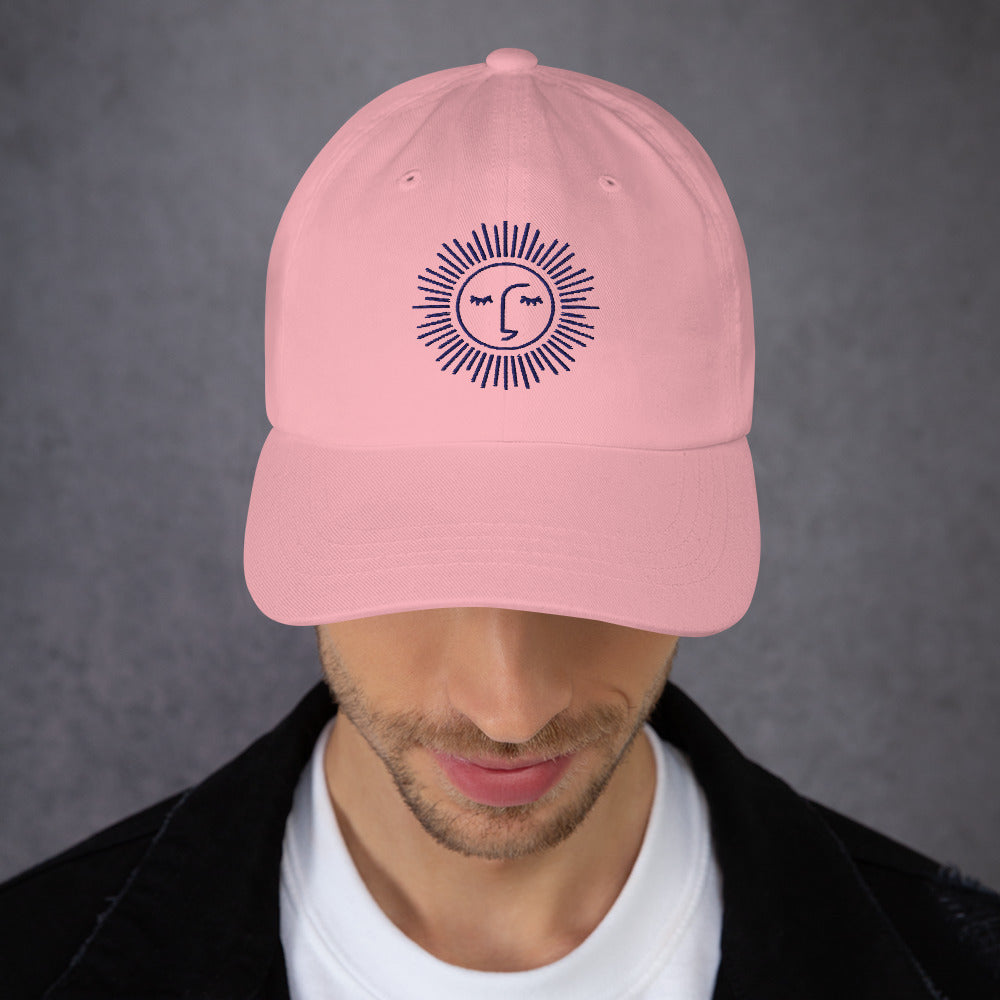 casquette à effet usé en coton avec logo bleu foncé brodé avant et arrière