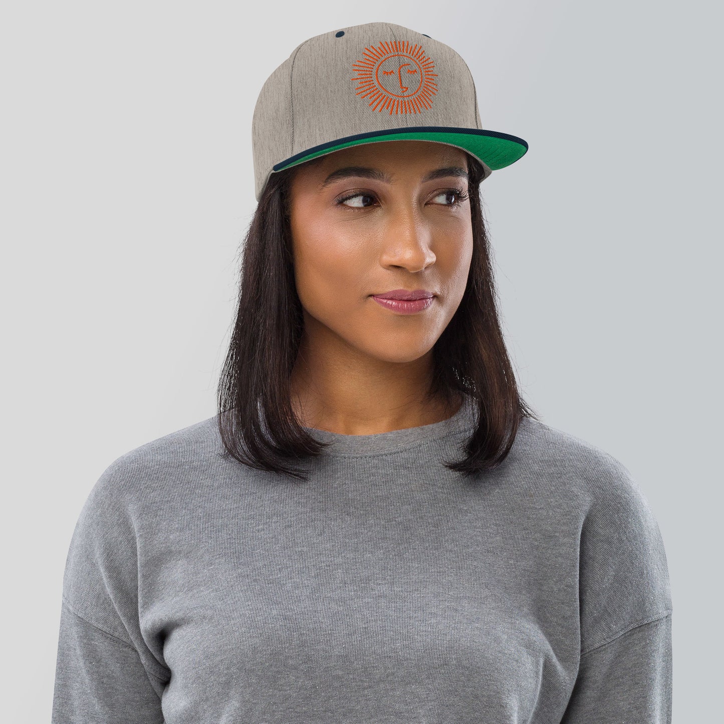 casquette base ball avec différents coloris et logo orange brodé