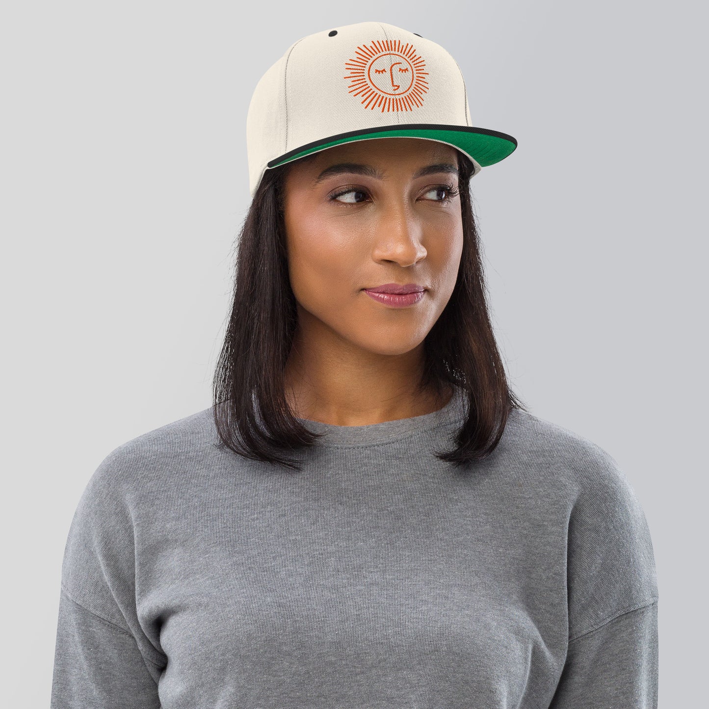 casquette base ball avec différents coloris et logo orange brodé